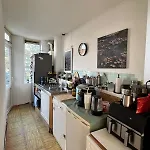 شقة Cozy & Sunny In West