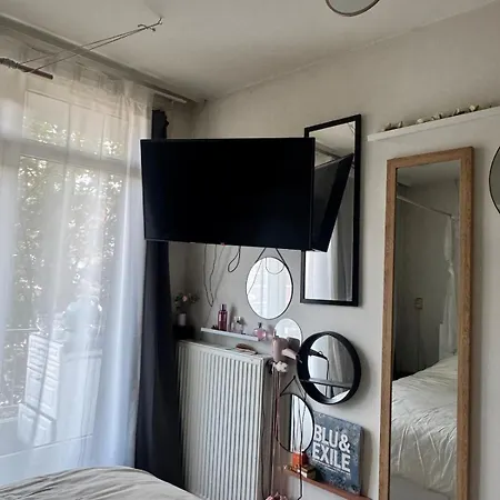 Cozy & Sunny In West Appartamento