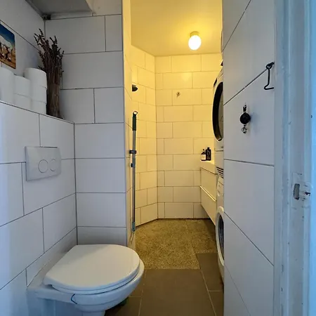 Cozy & Sunny In West *