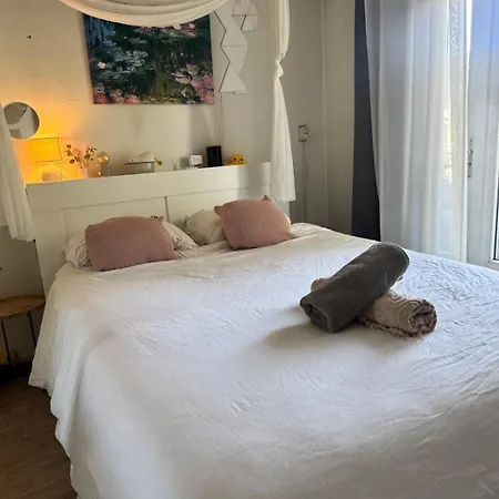 شقة Cozy & Sunny In West